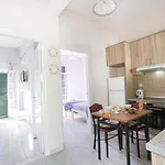 Angela's House By The Sea Appartement Marathias